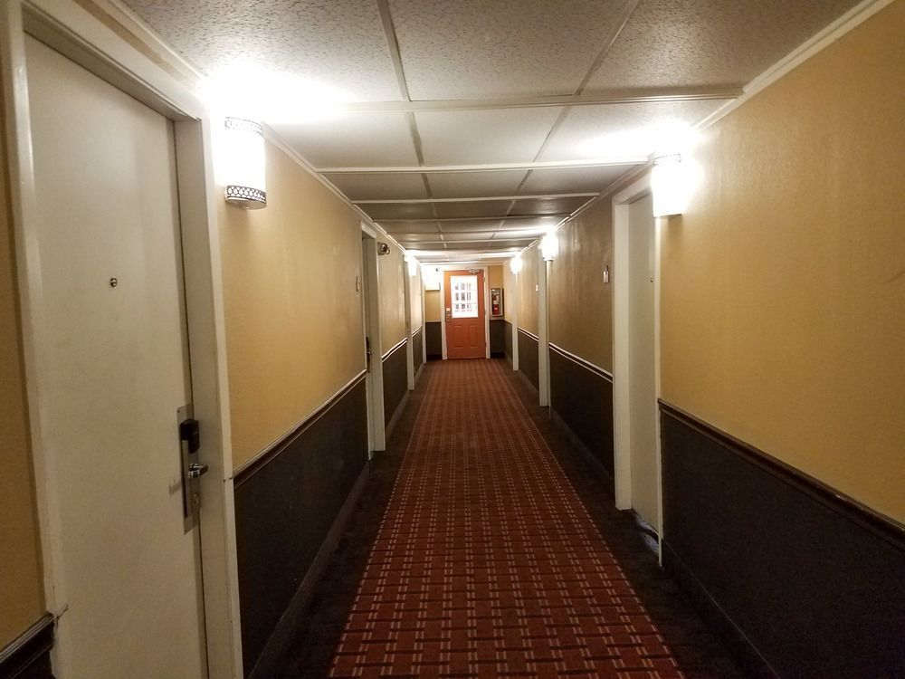 Oyo Townhouse Dodge City Ks ภายนอก รูปภาพ